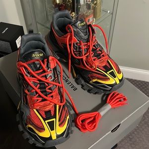 Size 43 balenciaga track 2 sneakers fit US 10.5 mint condition